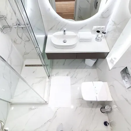 Avangard Franko* Apartment *